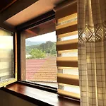 Torlacite Hotel *