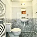 Hotel Torlacite *