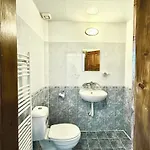 Hotel Torlacite